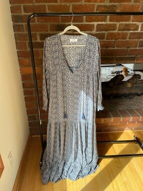 Carly Jean Los Angeles Laurel Dress in Indigo